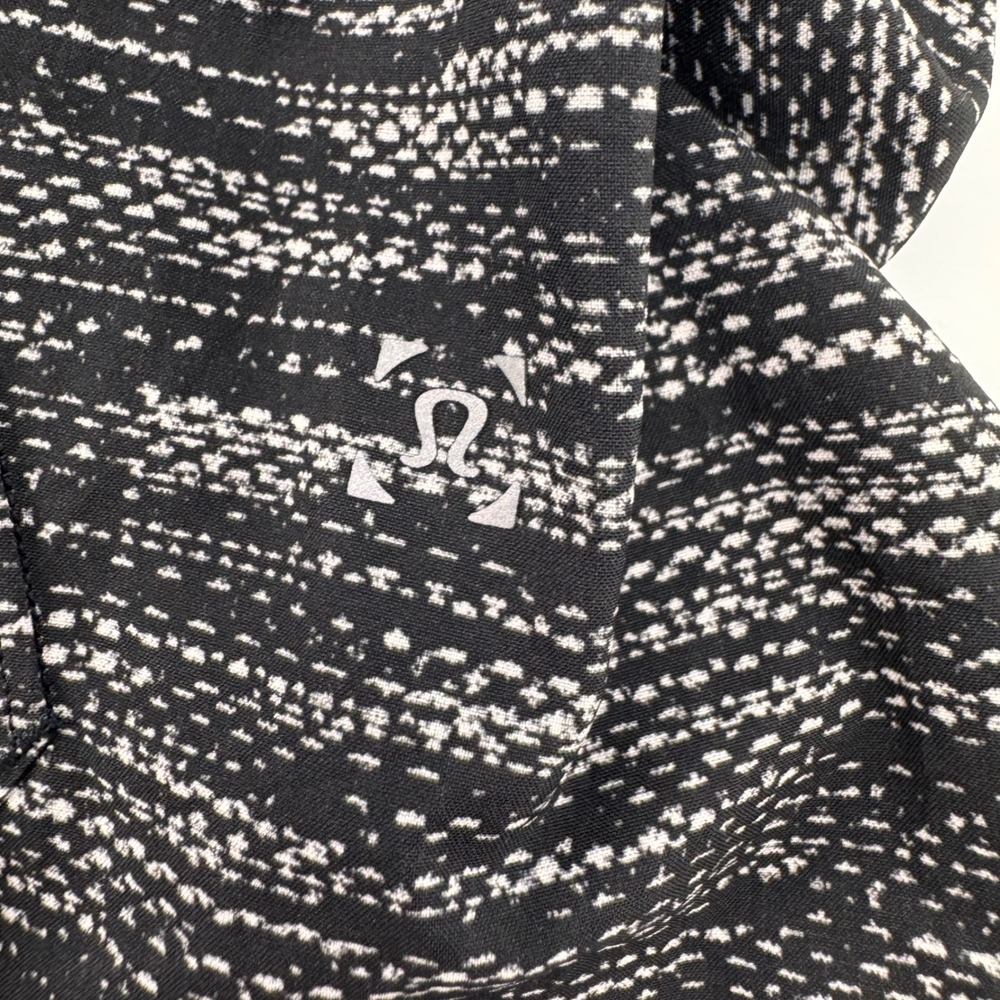 Lululemon Surge Shorts Mens M All Court Texture White Black 7 " Inseam Liner - Picture 5 of 7